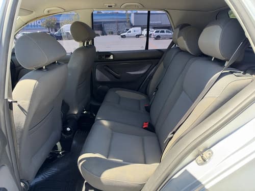 Volkswagen Golf 1.6 Advance · Foto 13