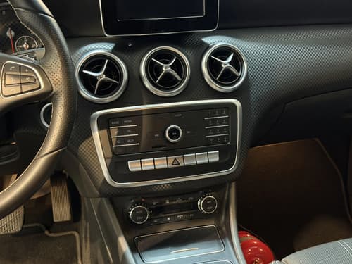 Mercedes-benz Clase A 1.6 A200 Urban 156cv · Foto 13