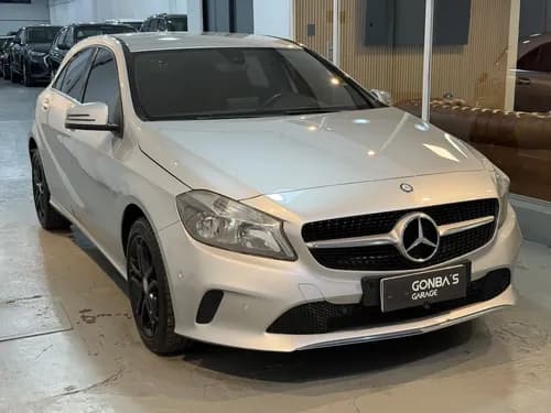 Mercedes-benz Clase A 1.6 A200 Urban 156cv · Foto 4
