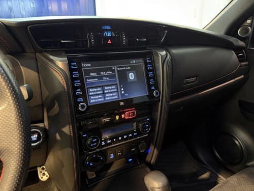 Toyota Sw4 2.8 Tdi Gr-s 4x4 7as 6at · Foto 18