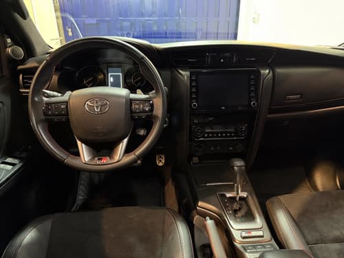 Toyota Sw4 2.8 Tdi Gr-s 4x4 7as 6at · Foto 10