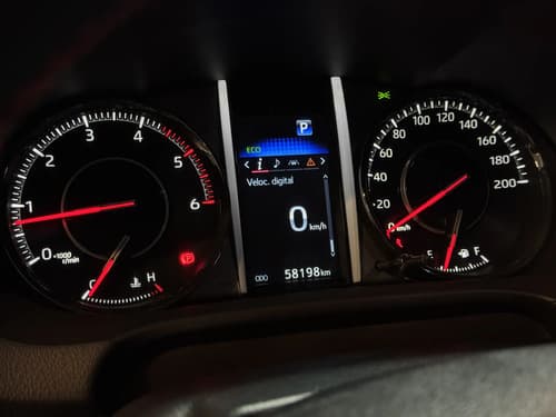 Toyota Sw4 2.8 Tdi Gr-s 4x4 7as 6at · Foto 10