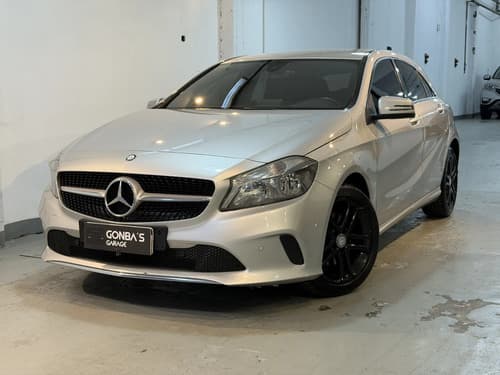 Mercedes-benz Clase A 1.6 A200 Urban 156cv · Foto 2