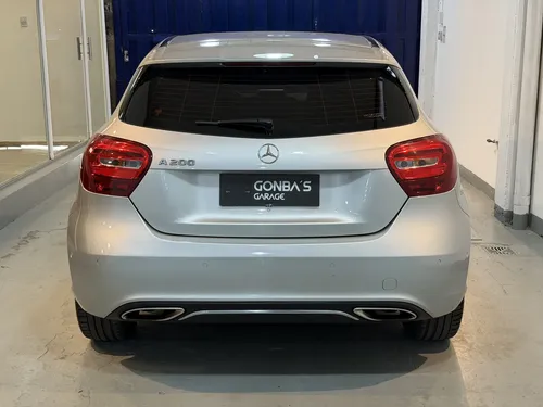 Mercedes-benz Clase A 1.6 A200 Urban 156cv · Foto 6