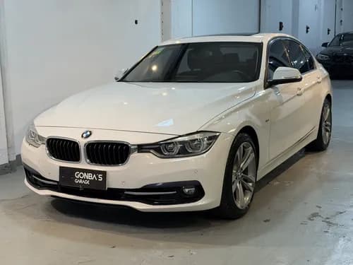 Bmw Serie 3 3.0 330i Sedan Sport Line 252cv · Foto 2