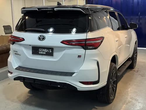 Toyota Sw4 2.8 Tdi Gr-s 4x4 7as 6at · Foto 6